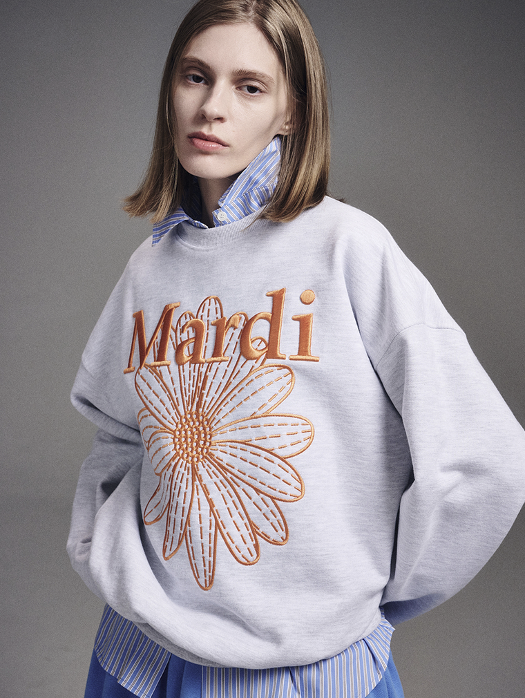 Mardi Sweatshirt Flowermardi Needlework - HLY & CHOCCICO