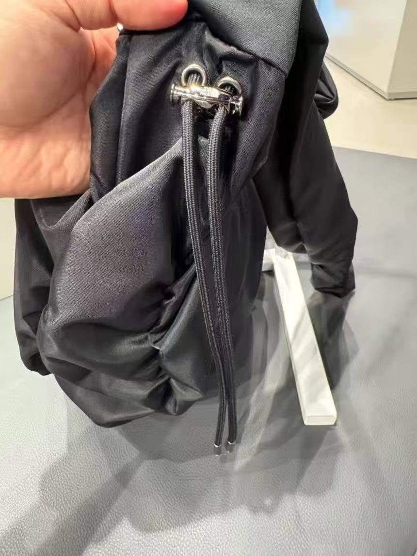 TNF BONNEY HOBO BAG L - HLY & CHOCCICO