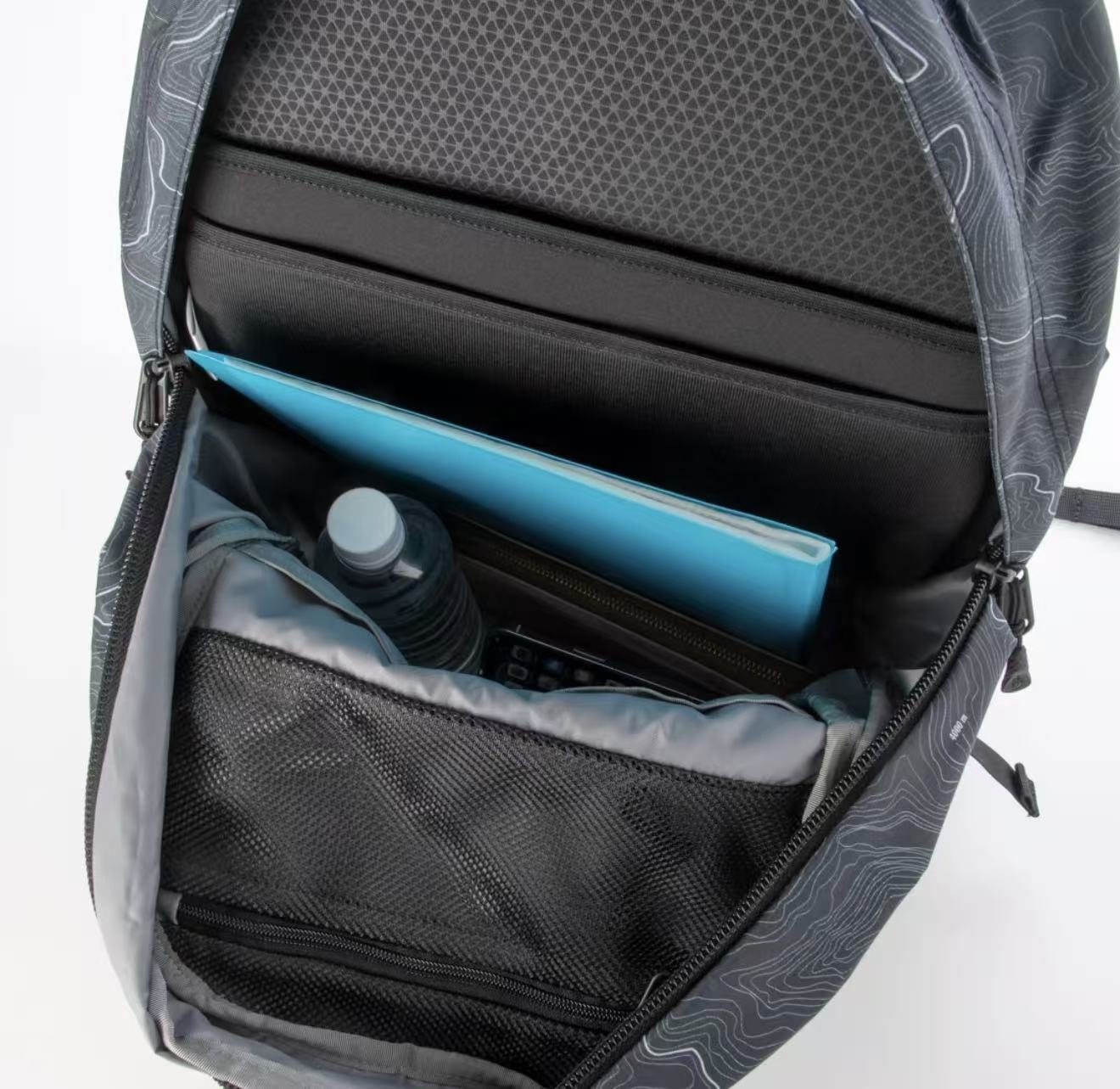 日本直送 TNF BIG SHOT 33L - HLY & CHOCCICO