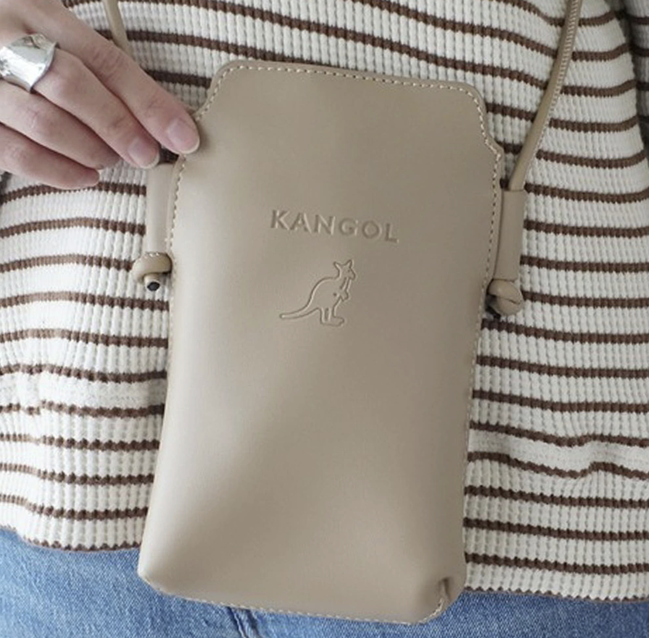 日本直送Kangol Smartphone Bag