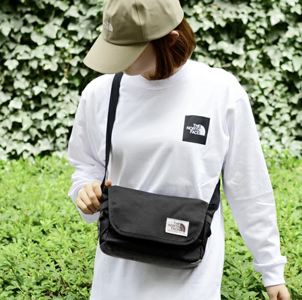 日本直送TNF K Shoulder Pouch Crossbody Bag - HLY & CHOCCICO