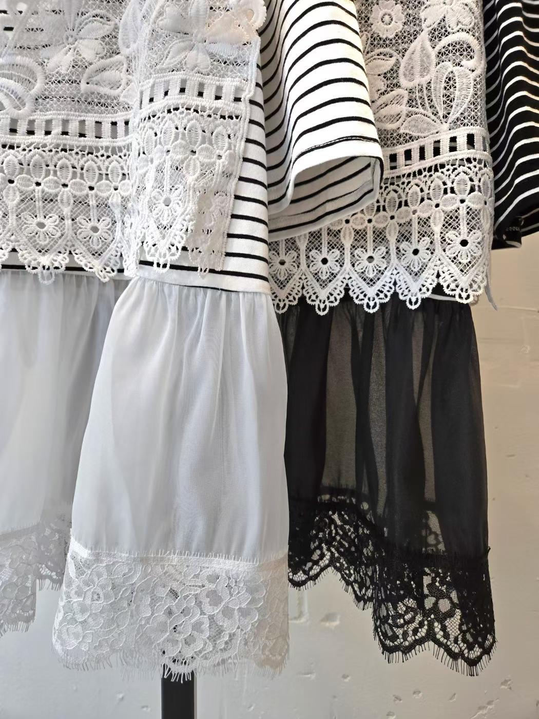 韓國直送Lace Camisole Illusion Striped Top