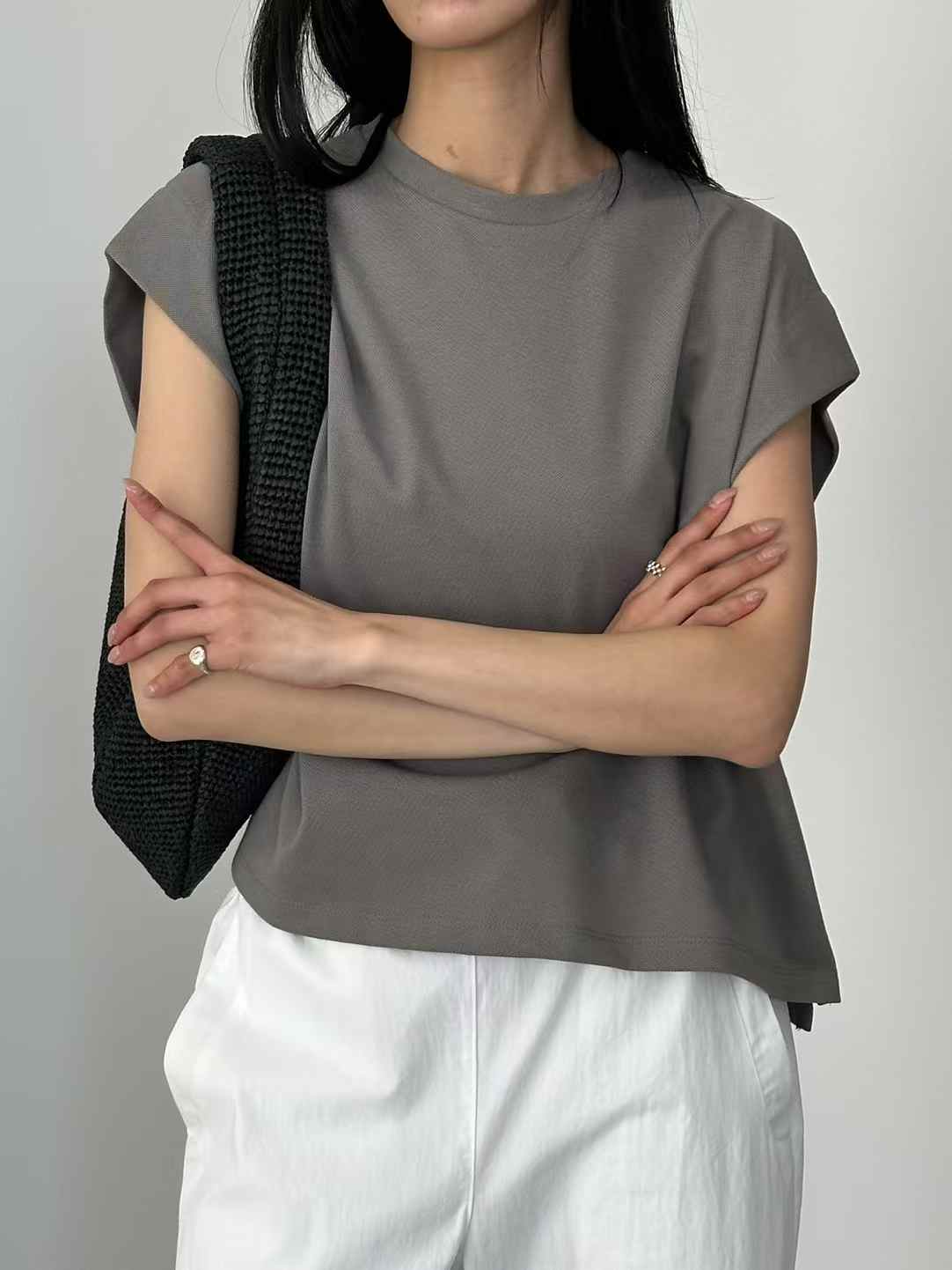韓國直送Padded-Look Boxy Muscle Tee
