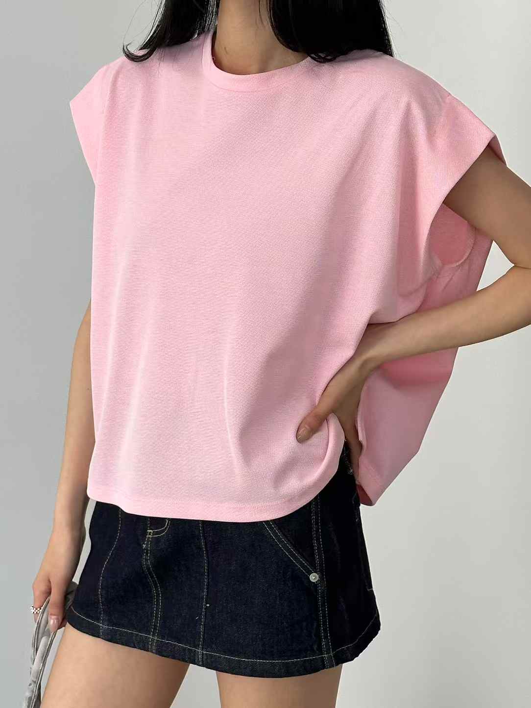韓國直送Padded-Look Boxy Muscle Tee