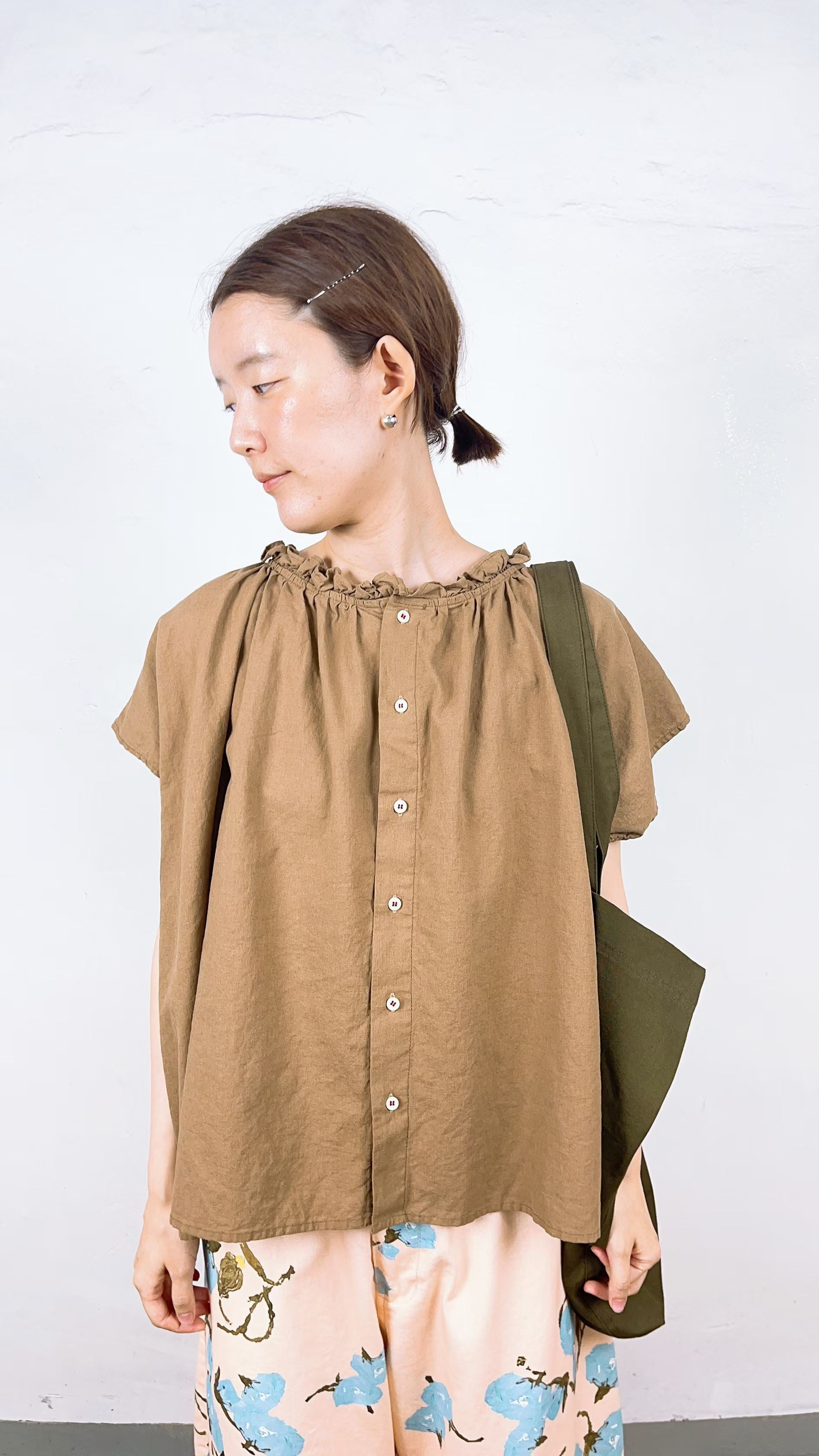 韓國直送Breeze Dual-Way Gathered Blouse Top / Pants
