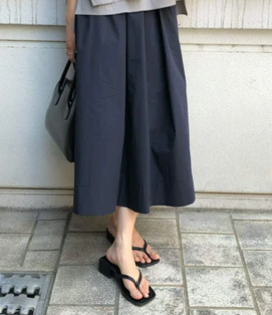 韓國直送Minimalist Layered Sleeveless Top / Skirt