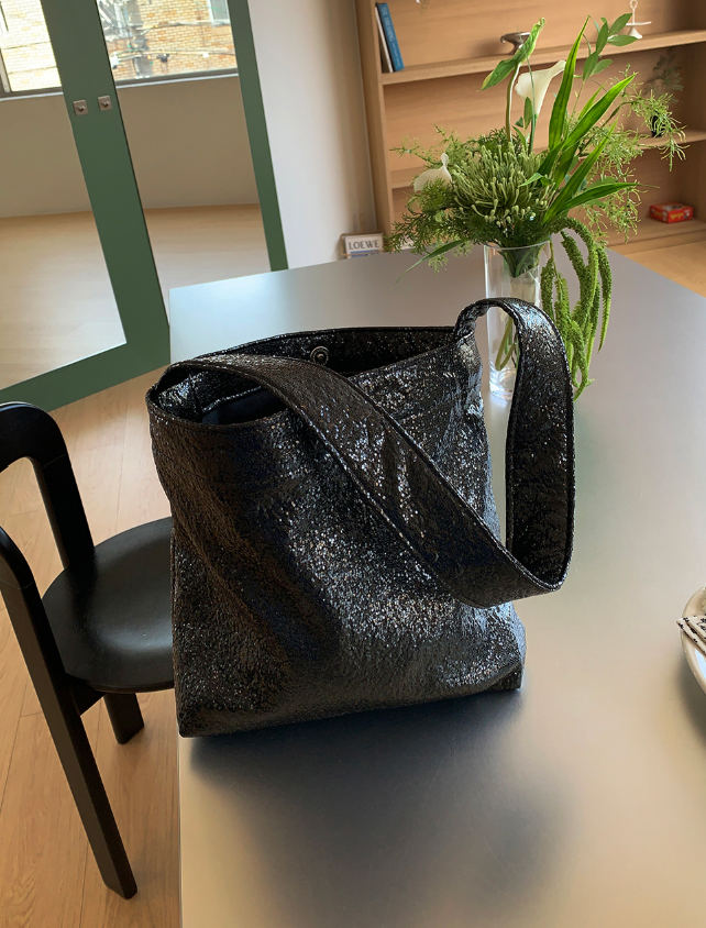 Korean brand 👜 Lumi Shoulder Bag