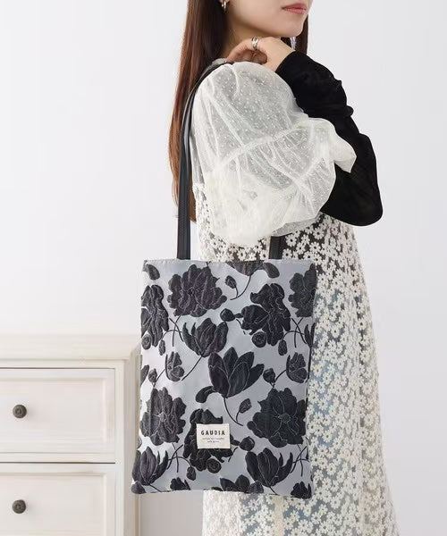 日本直送Textile Tote SNBD - HLY & CHOCCICO