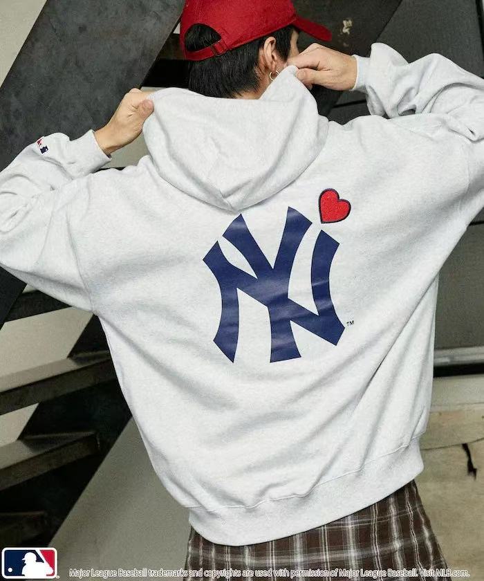 MLB Graphic Hoodie - HLY & CHOCCICO