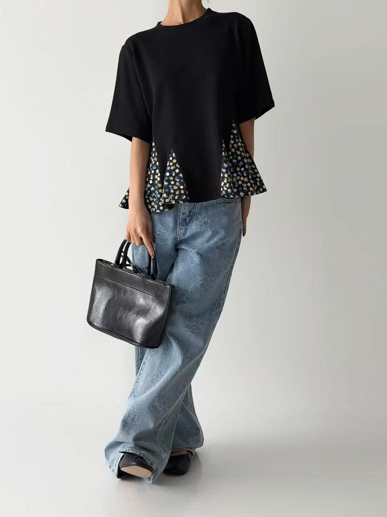 韓國直送Floral Peplum Tee / Jeans - HLY & CHOCCICO