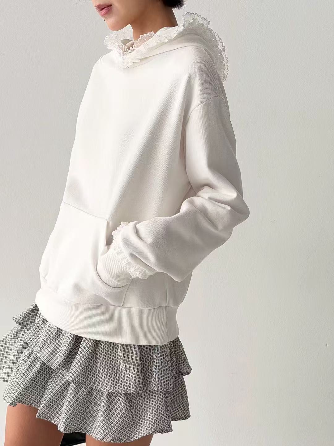 韓國直送Lace-trim Hoodie - HLY & CHOCCICO