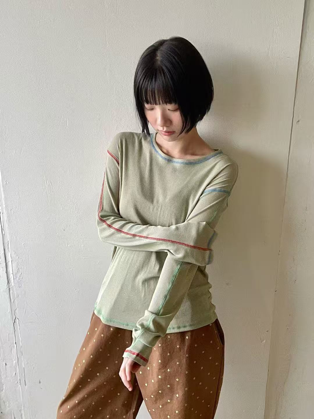 韓國直送Casual Contrast Stitch Top