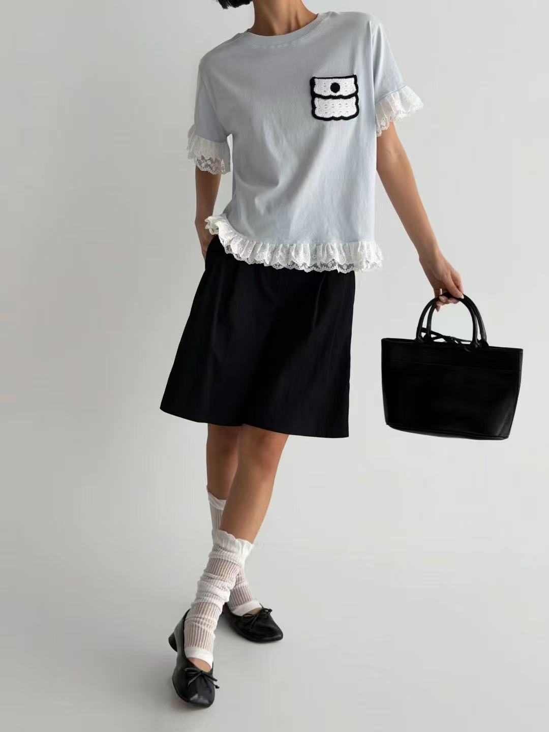 韓國直送Crochet pocket Tee - HLY & CHOCCICO