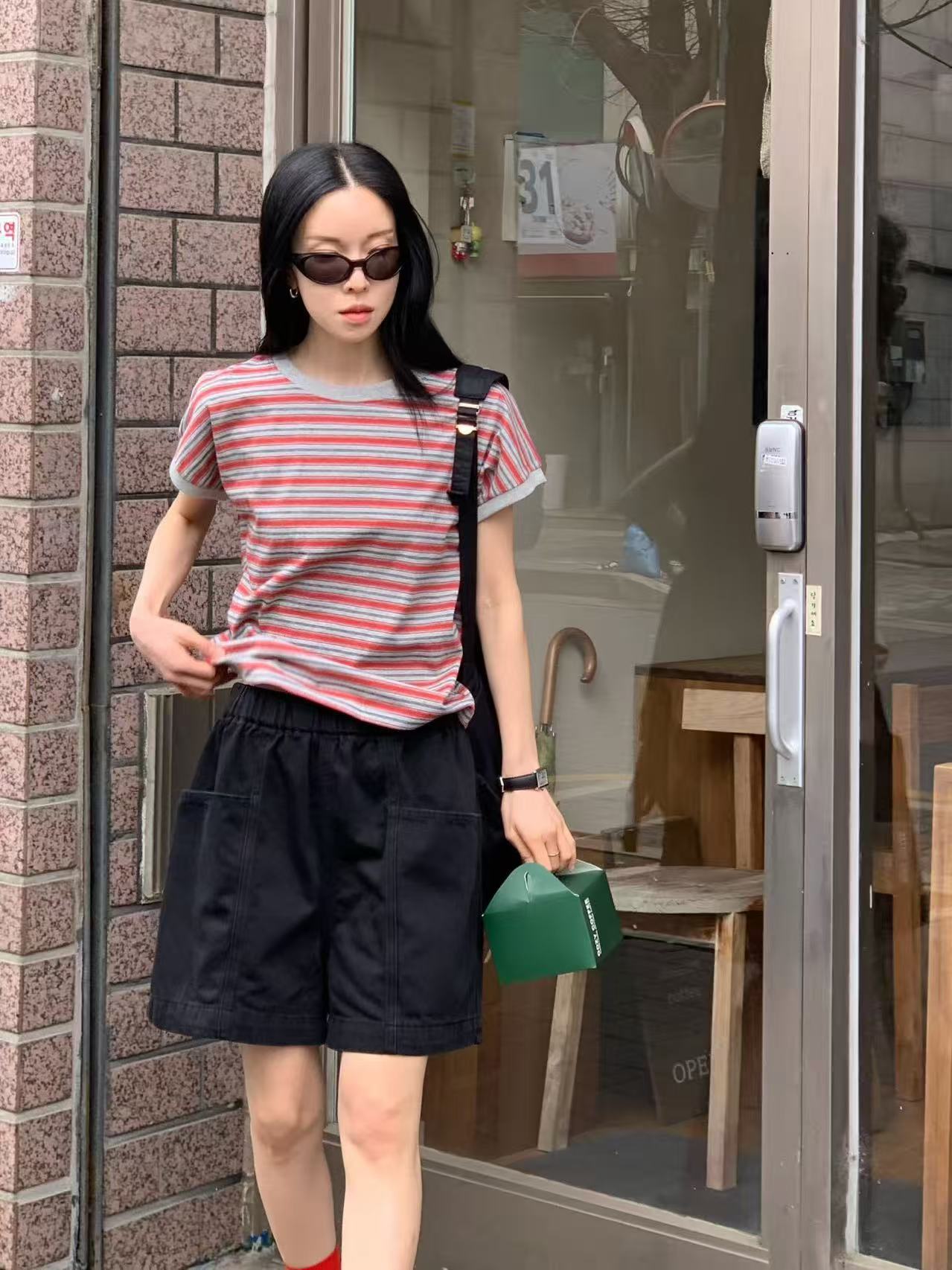 韓國直送Vibrant Stripe Tee / Shorts