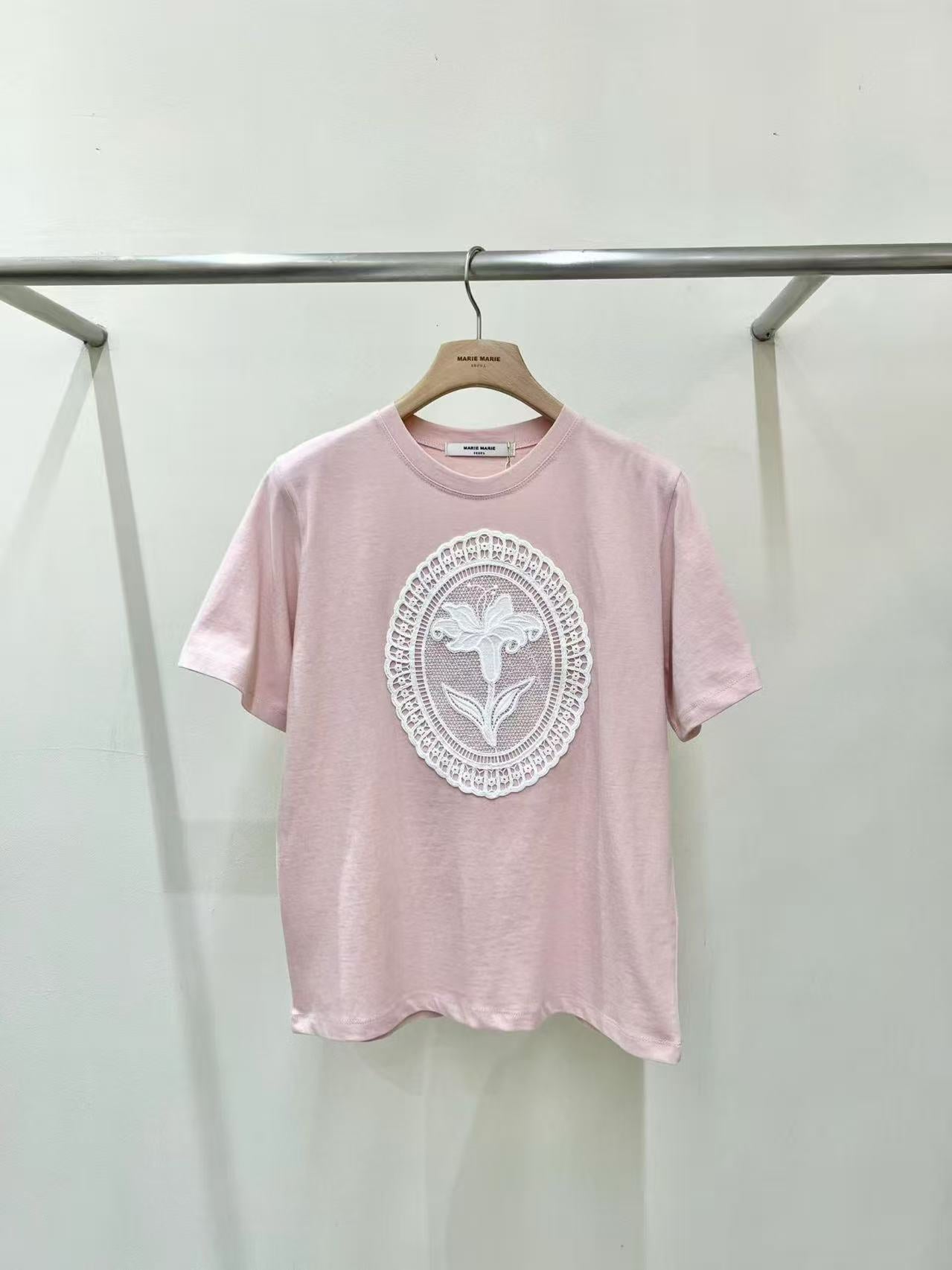 🇰🇷韓國直送🇰🇷 MARIE "ENHANCE" Collar Embroidery Tee