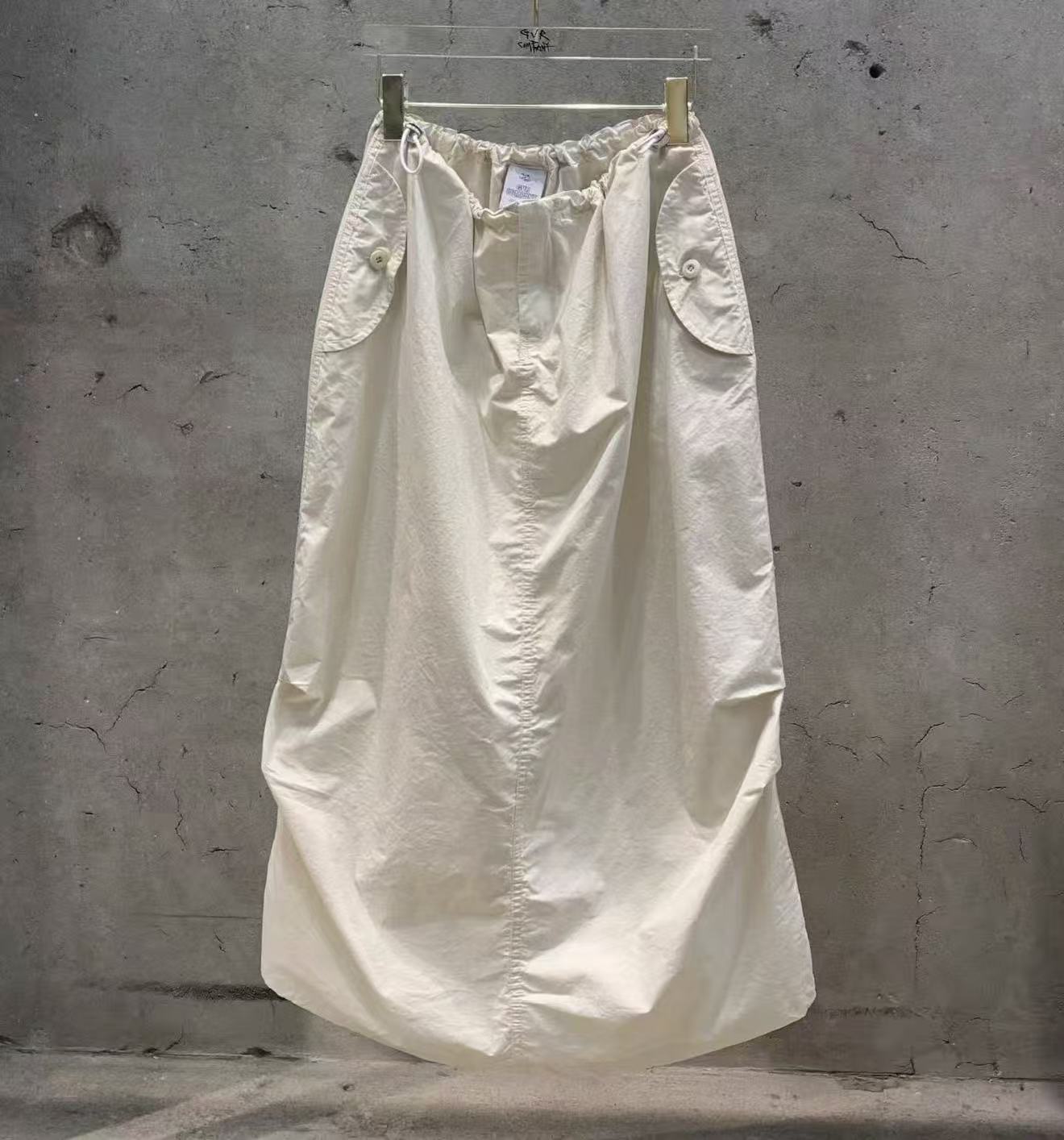 Korean Direct Delivery Tracks "Inverted Graphic Tee / Skirt