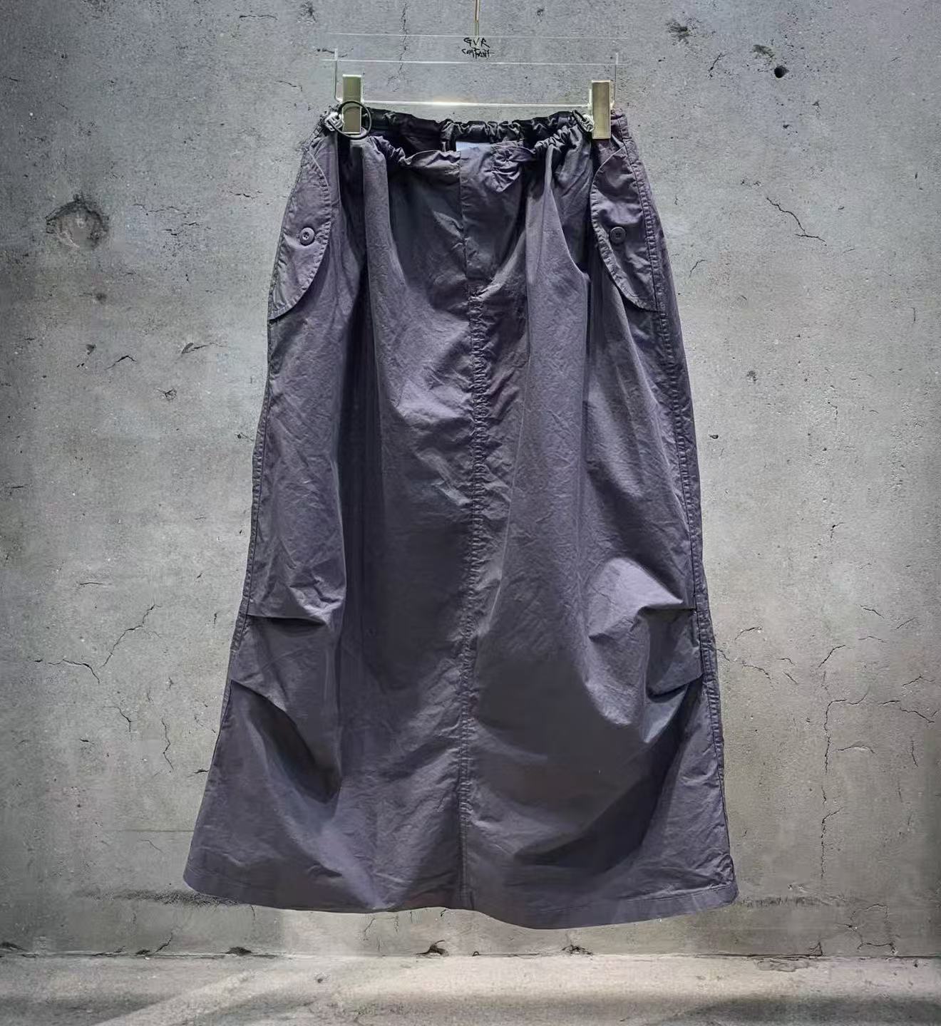 Korean Direct Delivery Tracks "Inverted Graphic Tee / Skirt