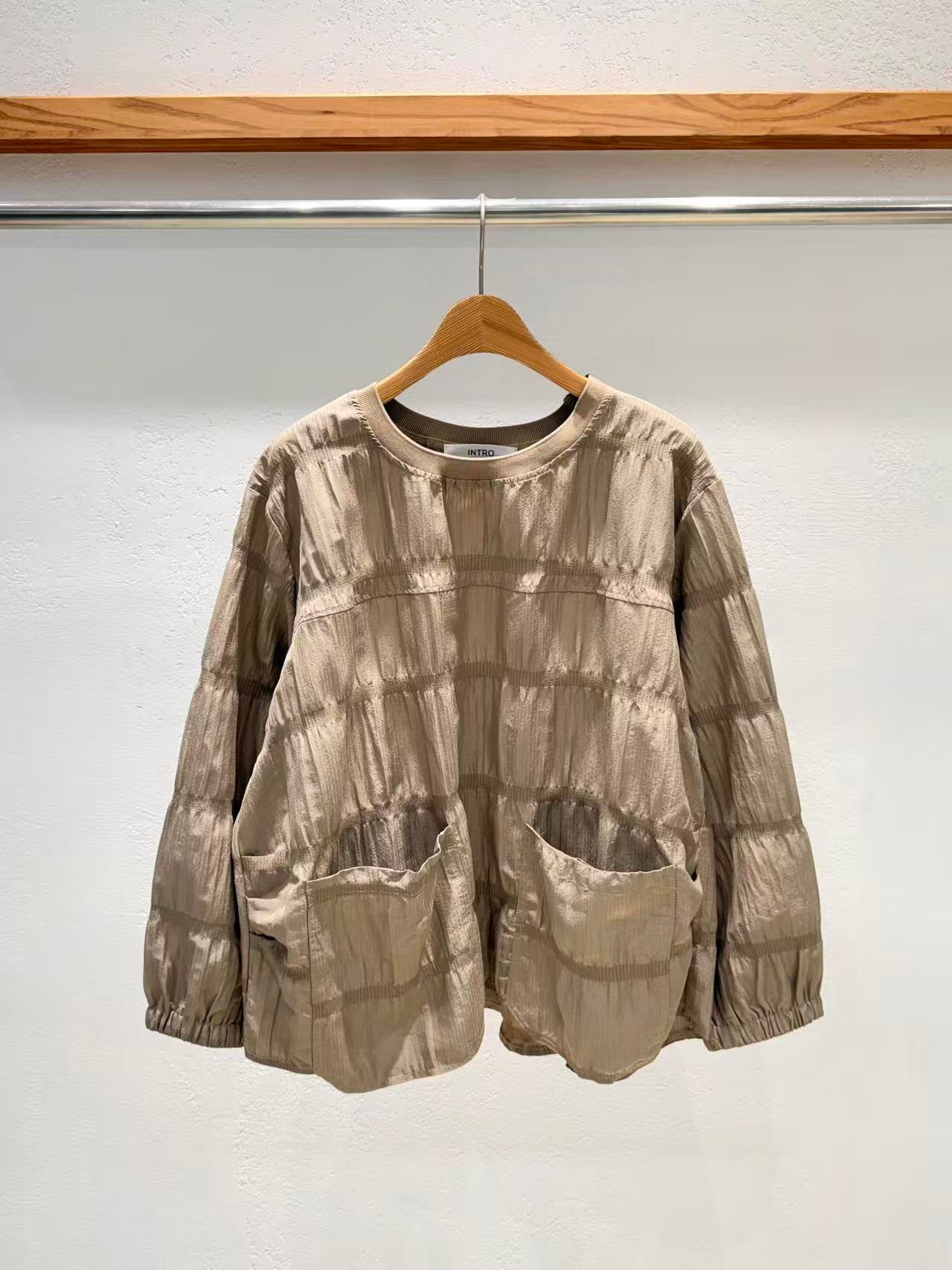 韓國直送Textured Crinkle Pocket Top
