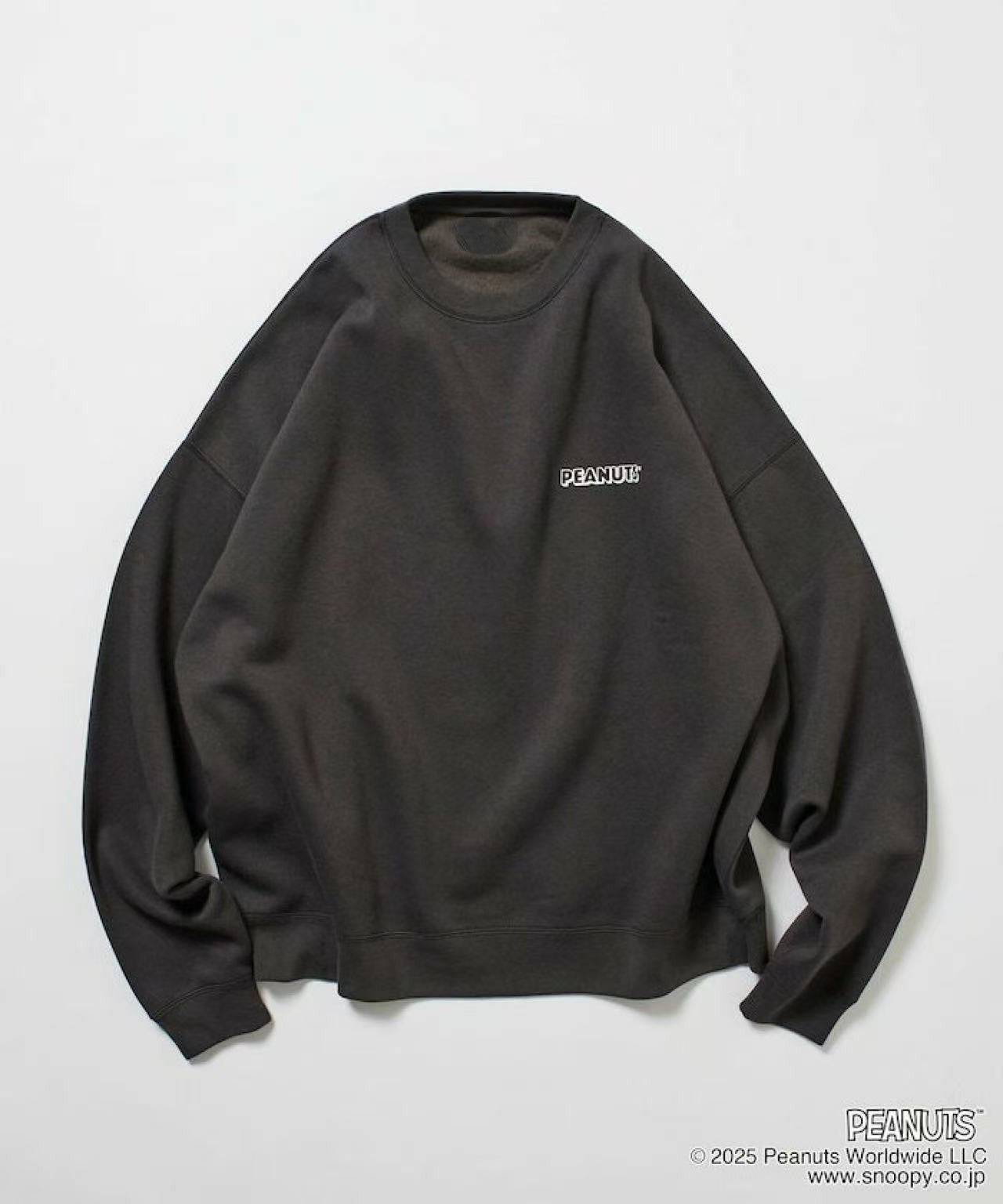 25AW Peanuts Back Print Crew Neck Sweatshirt - HLY & CHOCCICO