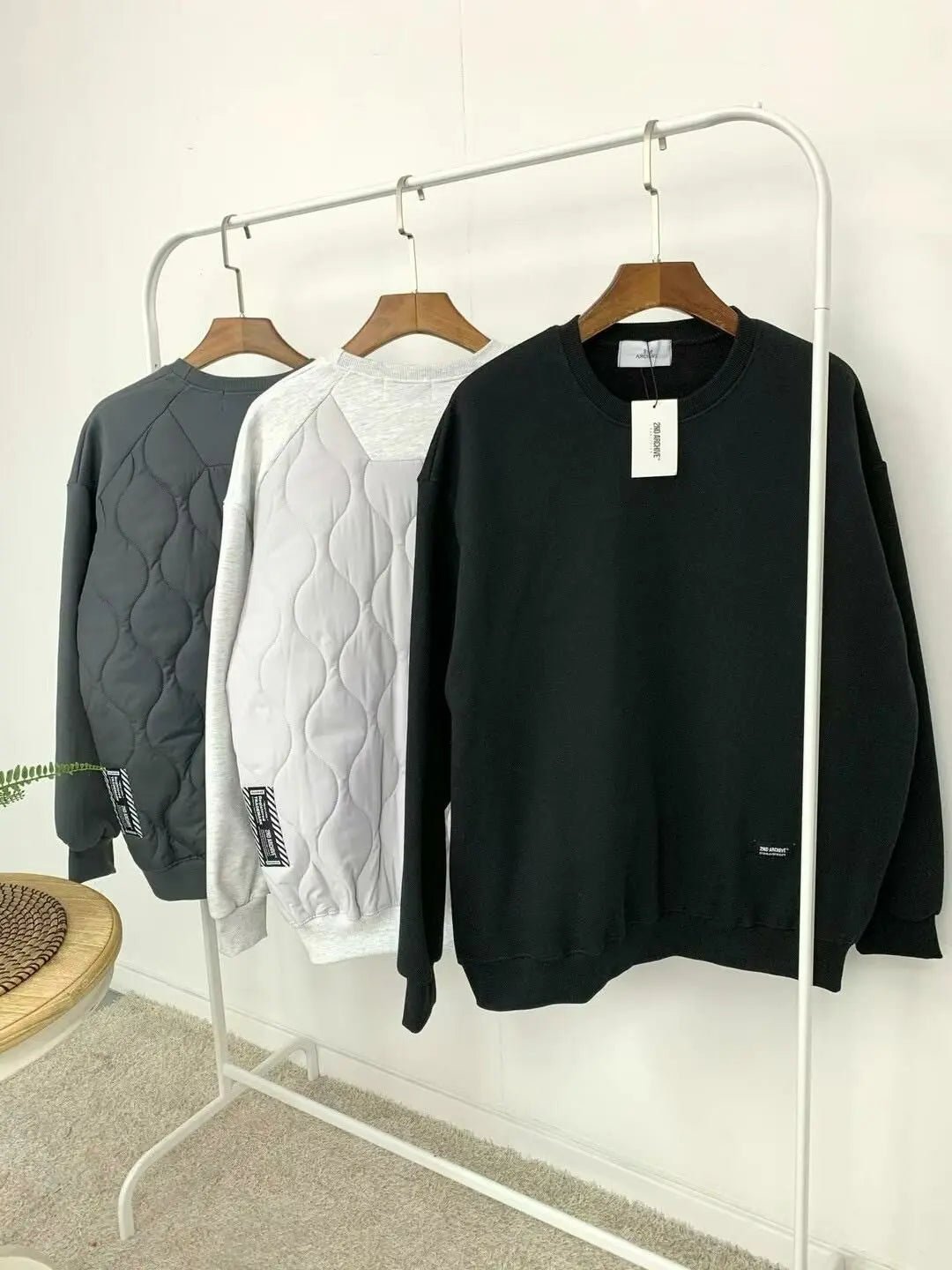 韓國直送🇰🇷 2ND ARCHIVE Basic Padded Sweatshirt - HLY & CHOCCICO
