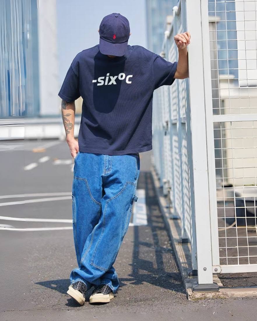 Six°C" Frostbite Oversized Tee
