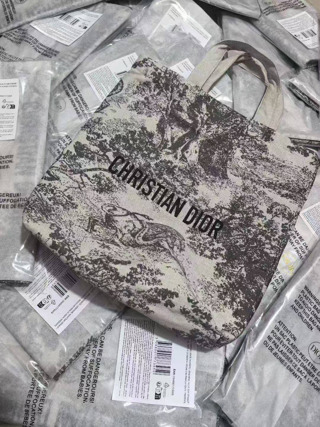 CD Beauty VIP 限定 黑色動物圖 Tote Bag - HLY & CHOCCICO