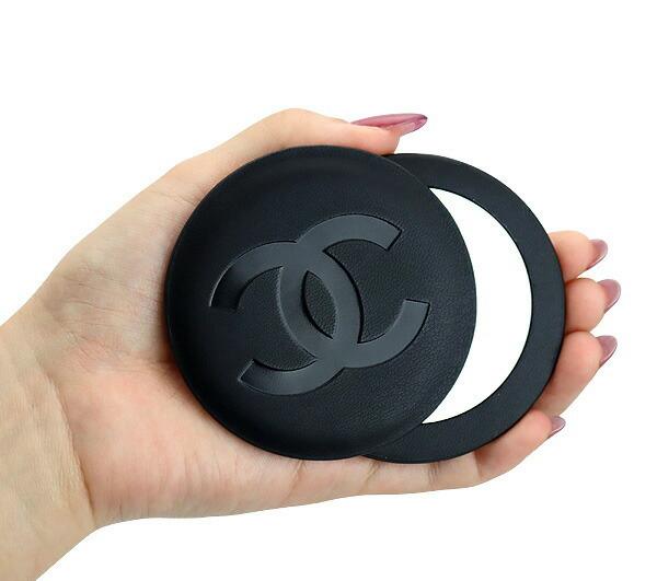 Chanel Beauté 2025 Make-up mirror gift🪞 人造皮革🖤 - HLY & CHOCCICO