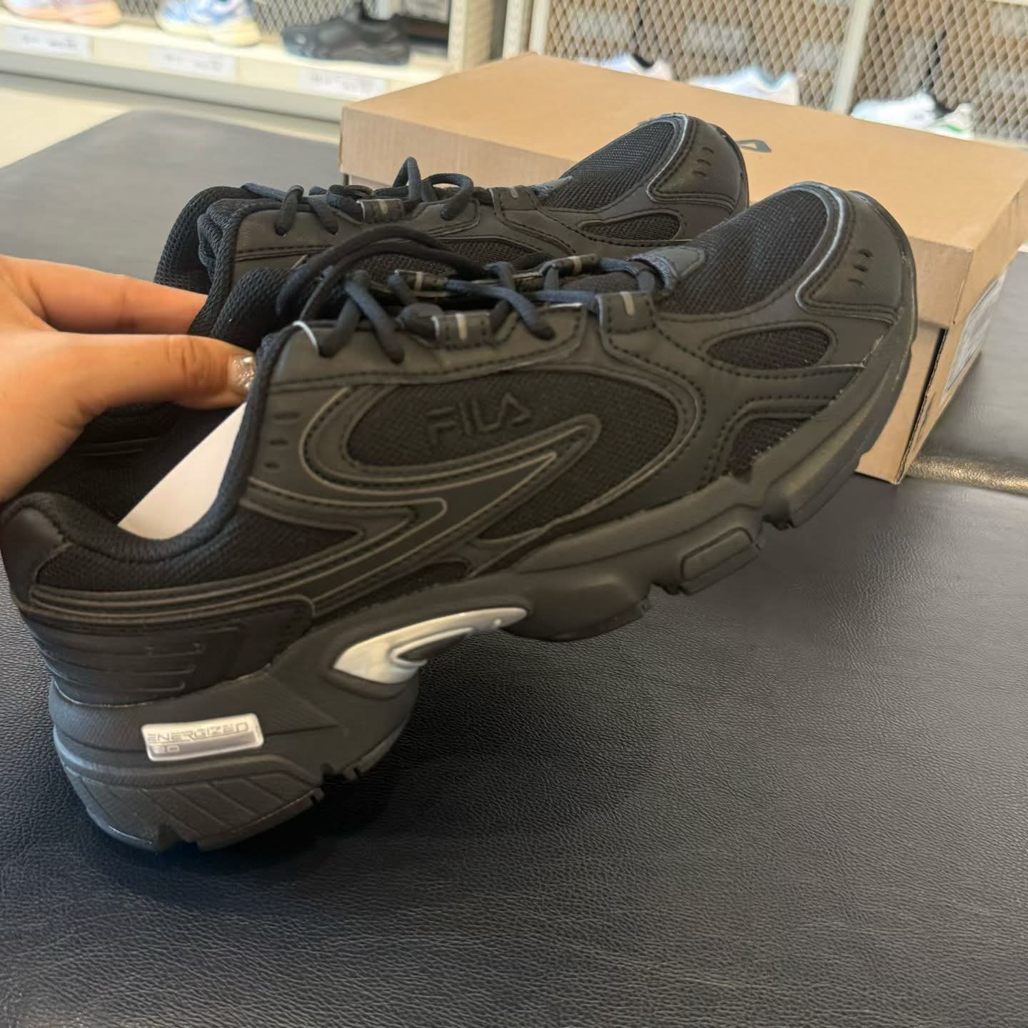 ⚡️快閃優惠⚡️韓國直送 FILA Recharge Runners Sneakers ❤️🔥截單日6月27日 ❤️🔥 3 周到港