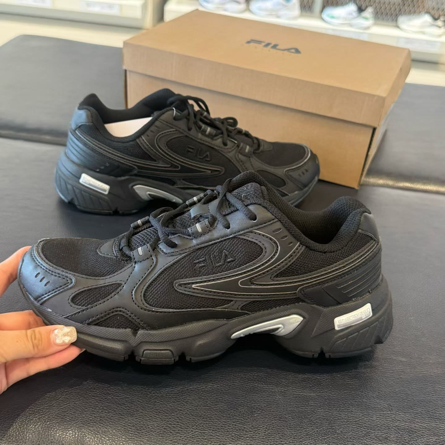 ⚡️快閃優惠⚡️韓國直送 FILA Recharge Runners Sneakers ❤️🔥截單日6月27日 ❤️🔥 3 周到港