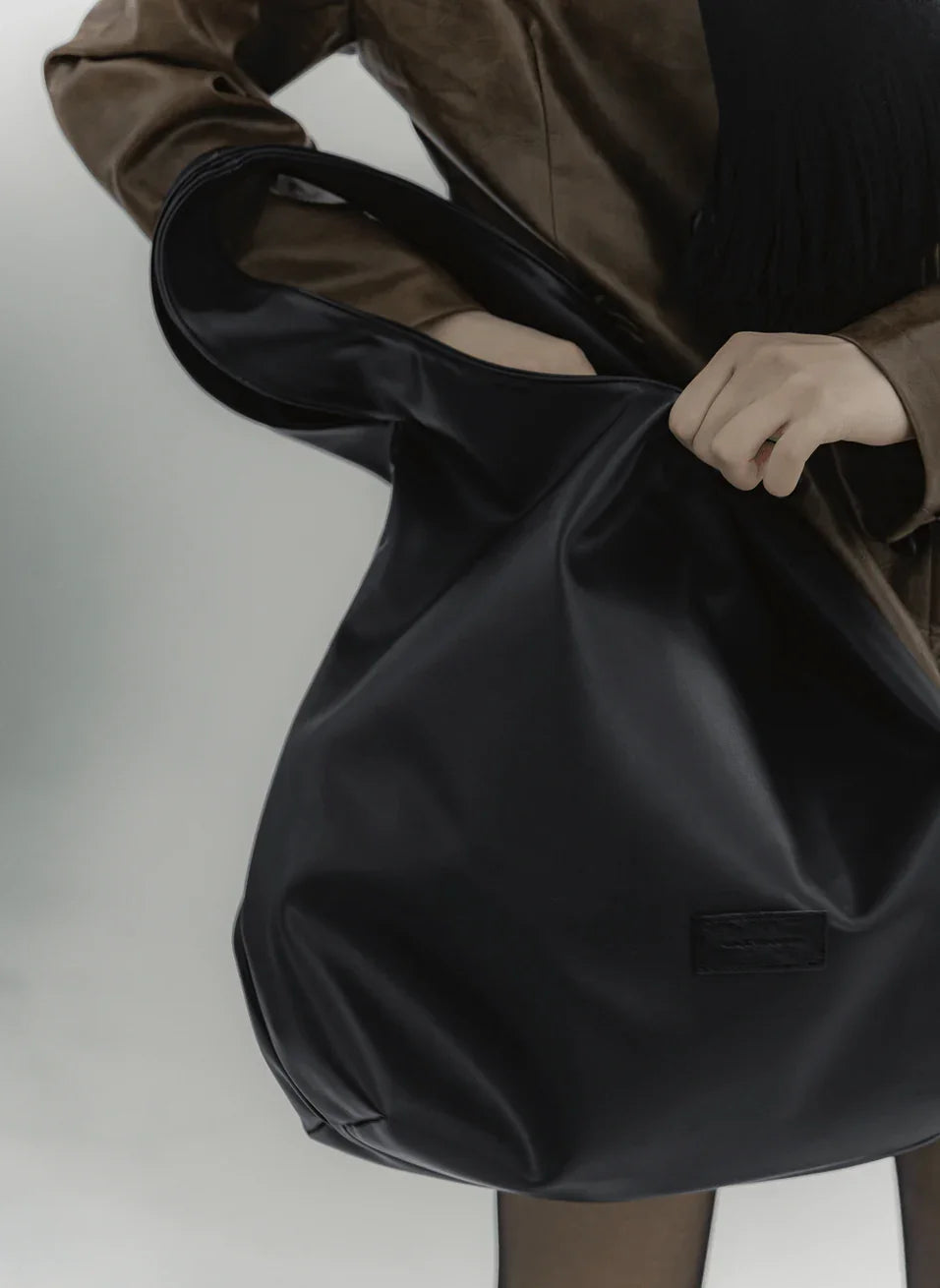 韓國直送Alice Martha Tote bag - HLY & CHOCCICO