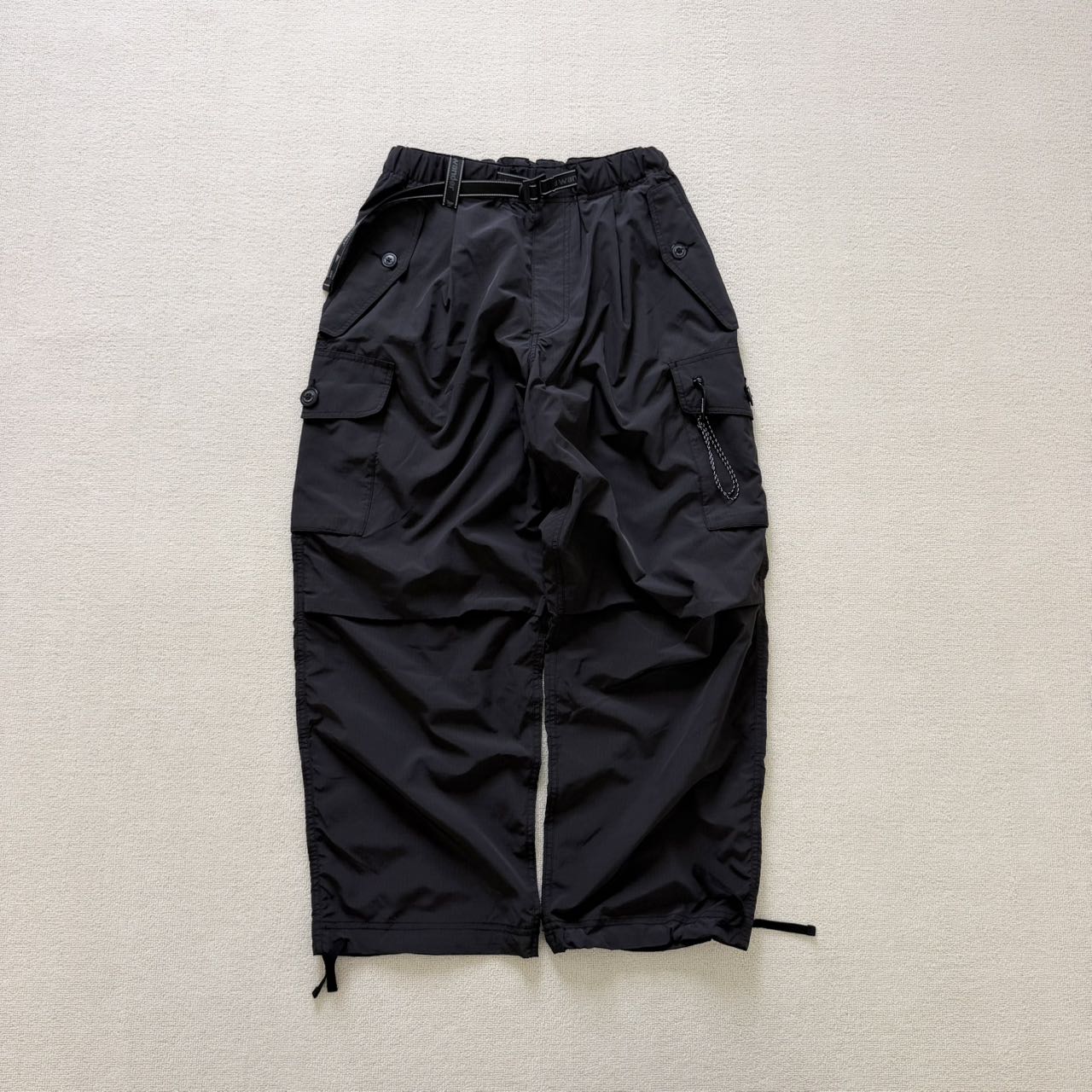and wander Oversized Cargo Pants - HLY & CHOCCICO