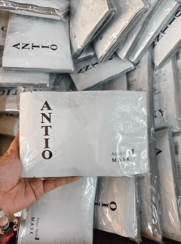 【日本本土】🇯🇵院線ANTIO 日本美容院線面膜 (10片/包) 💕 4款選擇 - HLY & CHOCCICO