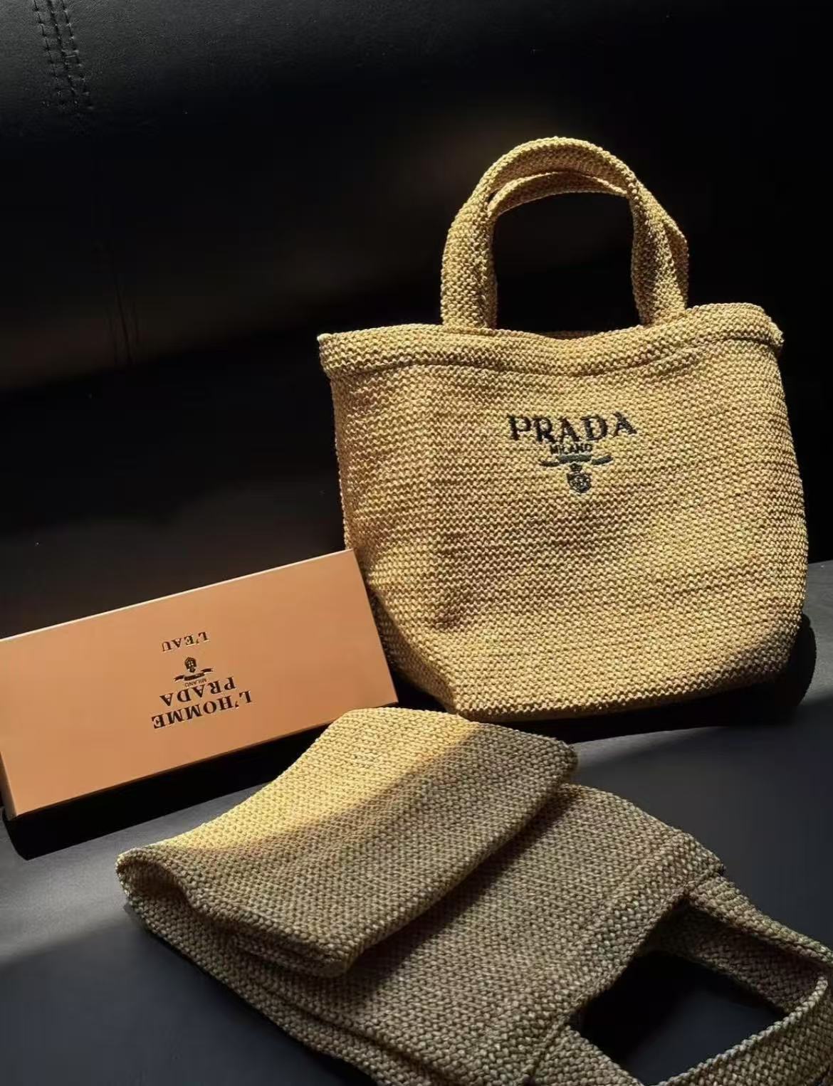 Prada Beauty 麻質草手提袋 Gift (有盒) - HLY & CHOCCICO