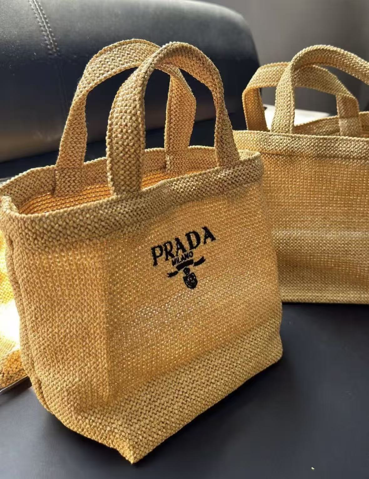 Prada Beauty 麻質草手提袋 Gift (有盒) - HLY & CHOCCICO