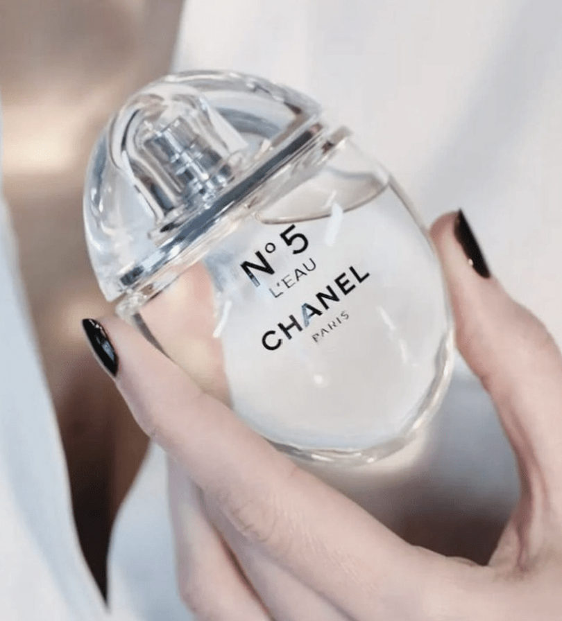 Chanel - N°5 L‘EAU 限量版蛋形香水 50ml - HLY & CHOCCICO