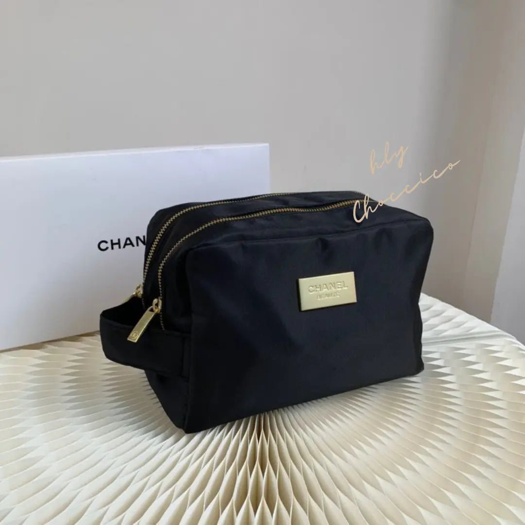 🖤 Chanel VIP禮品 🖤 大容量化妝袋 ‼️有盒‼️ HLY & CHOCCICO