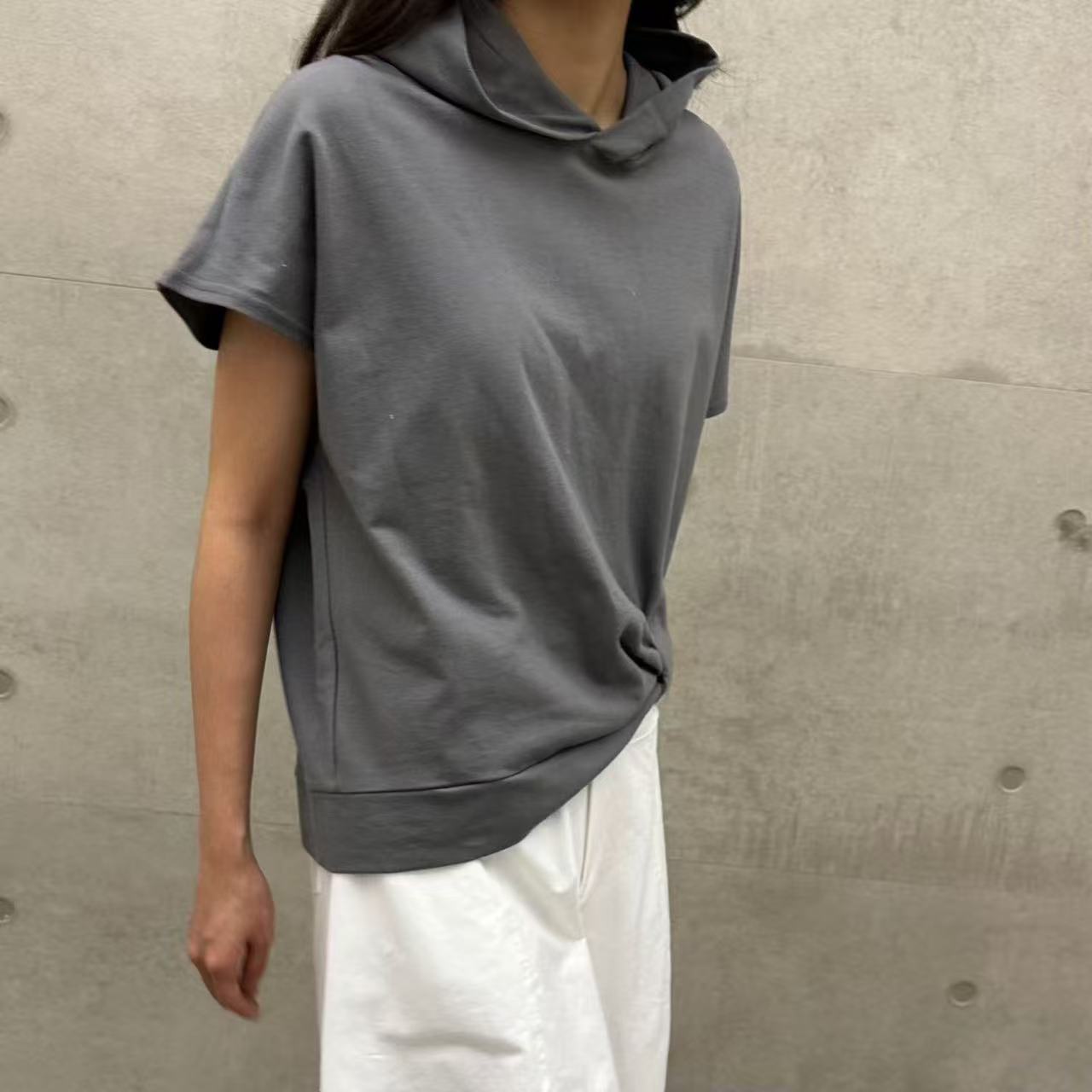 韓國直送Chic Hoodie Tee - HLY & CHOCCICO