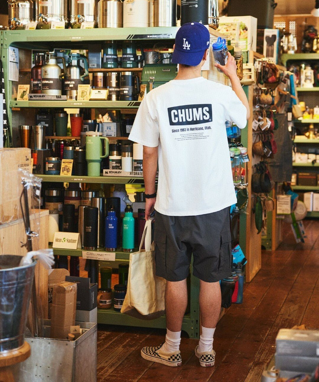 CHUMS 別注 bespoke T-shirt -4 Color - HLY & CHOCCICO