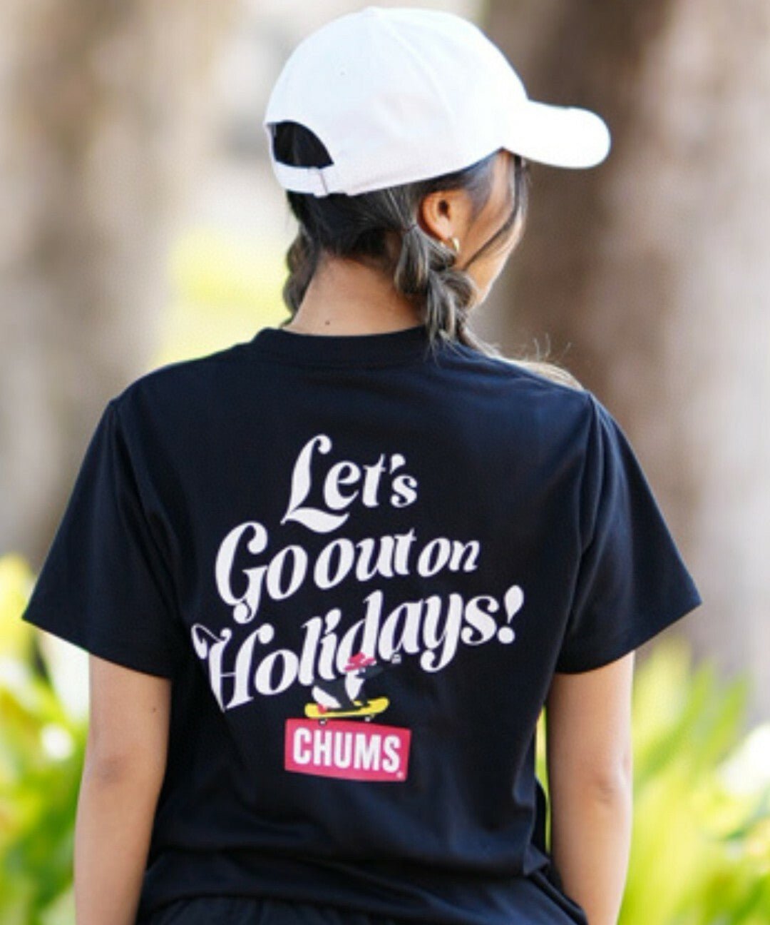 CHUMS Let's go out on holiday tee -4 Color - HLY & CHOCCICO