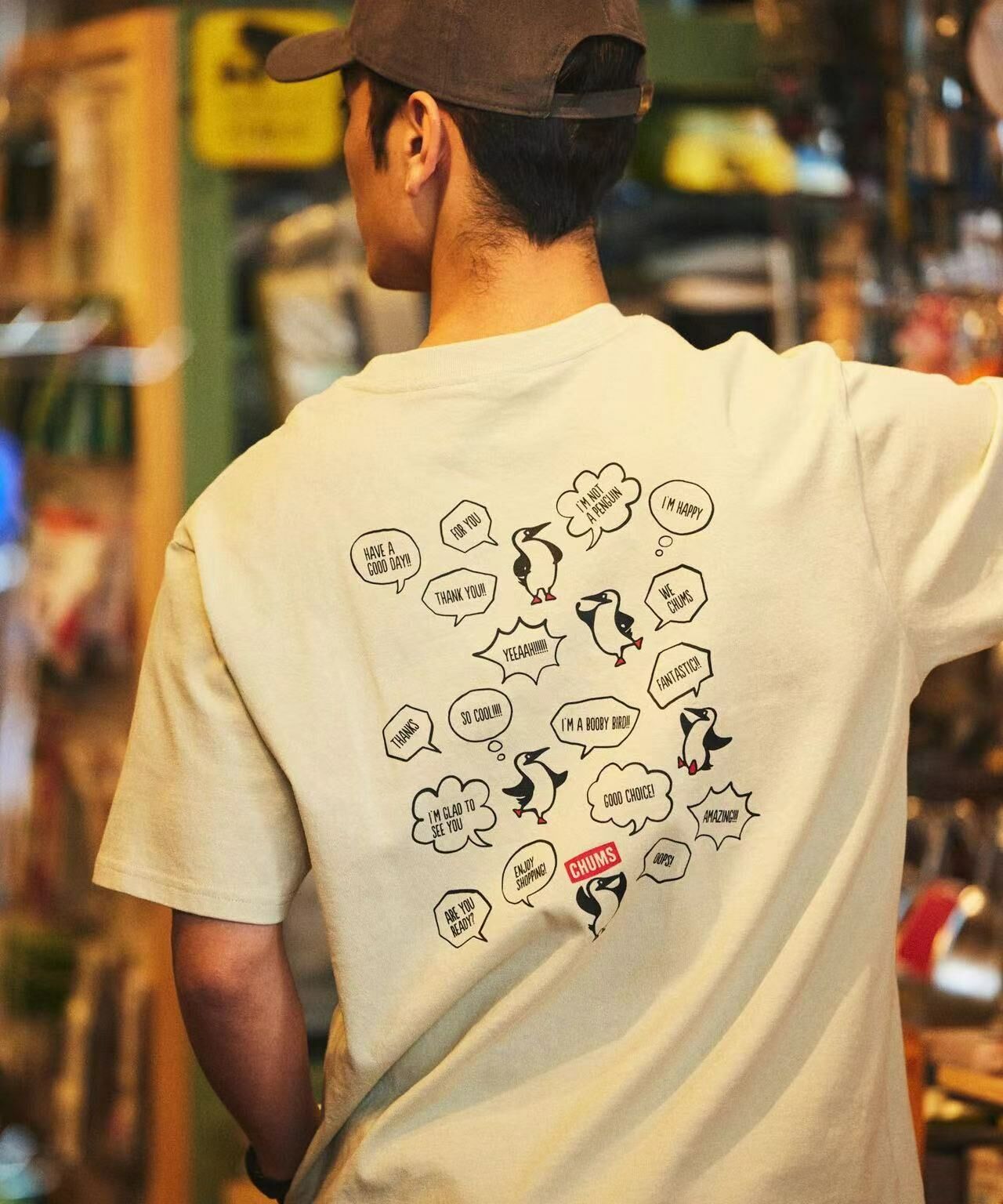 CHUMS random boobie bird back print Tee - HLY & CHOCCICO