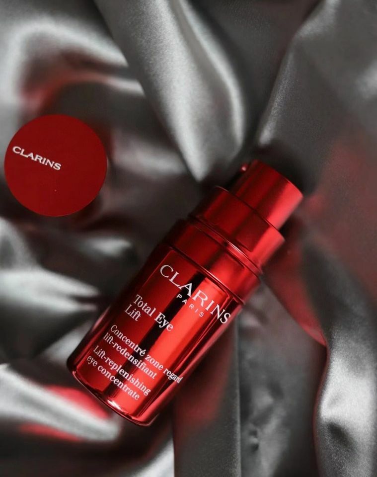 Clarins 全效緊緻眼霜15ml (免稅貨) HLY & CHOCCICO