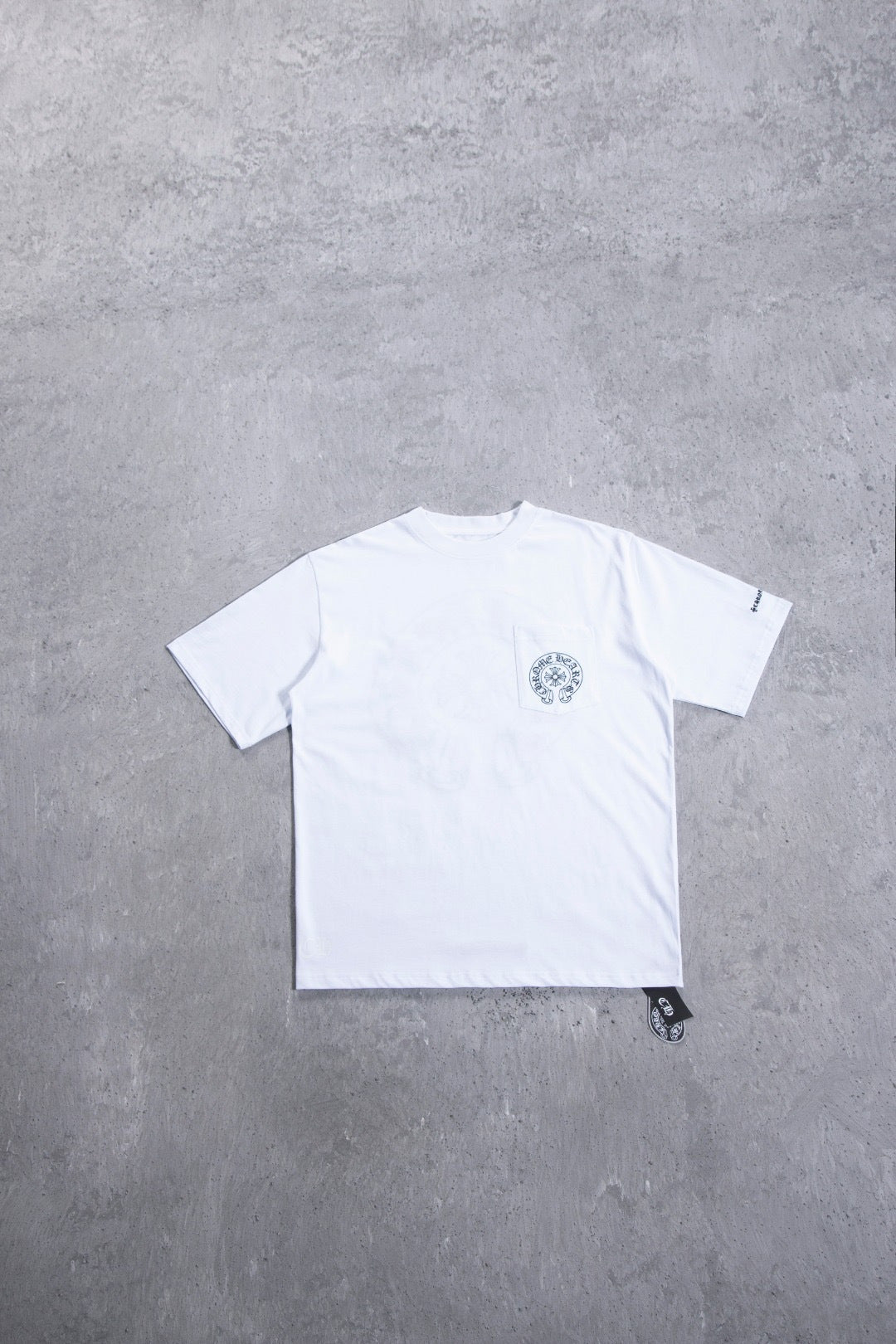 CH Coss Tee