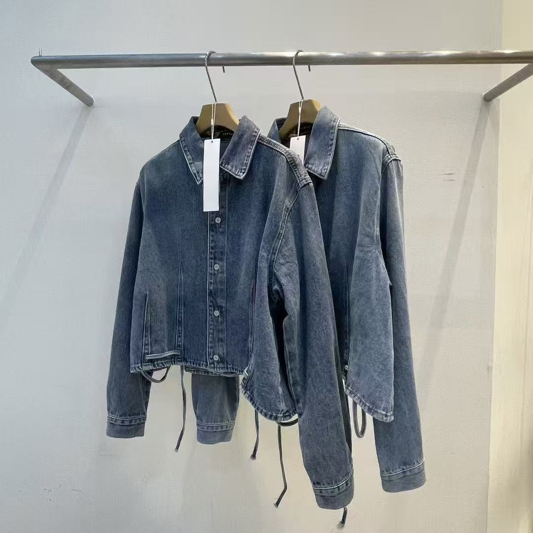 韓國直送Cropped Denim Jacket 👖✨ - HLY & CHOCCICO