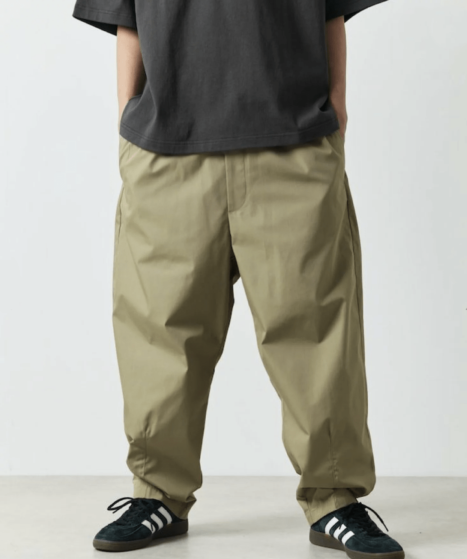 日本直送FREAK'S STORE Wide Silhouette Ankle Tuck Chef Pants HLY & CHOCCICO