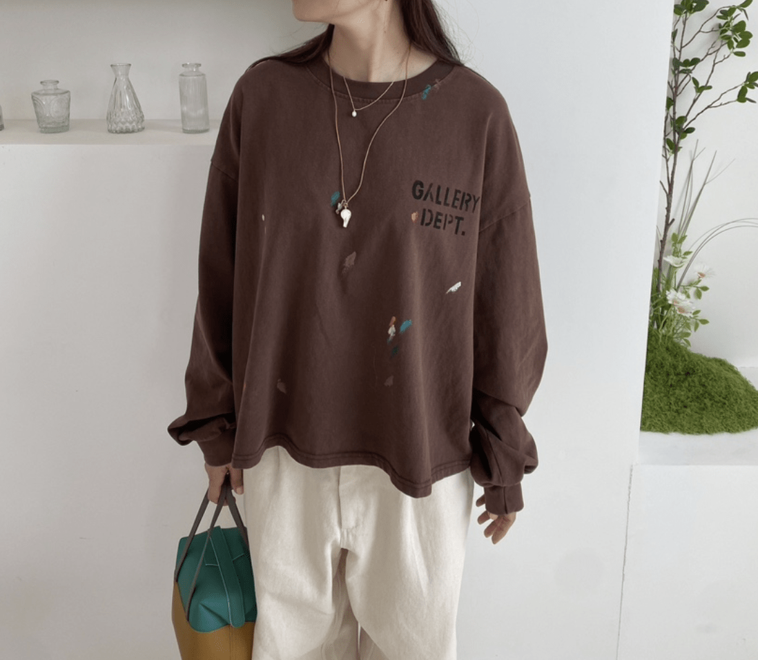 韓國直送Gallery Painted Sweatshirts HLY & CHOCCICO