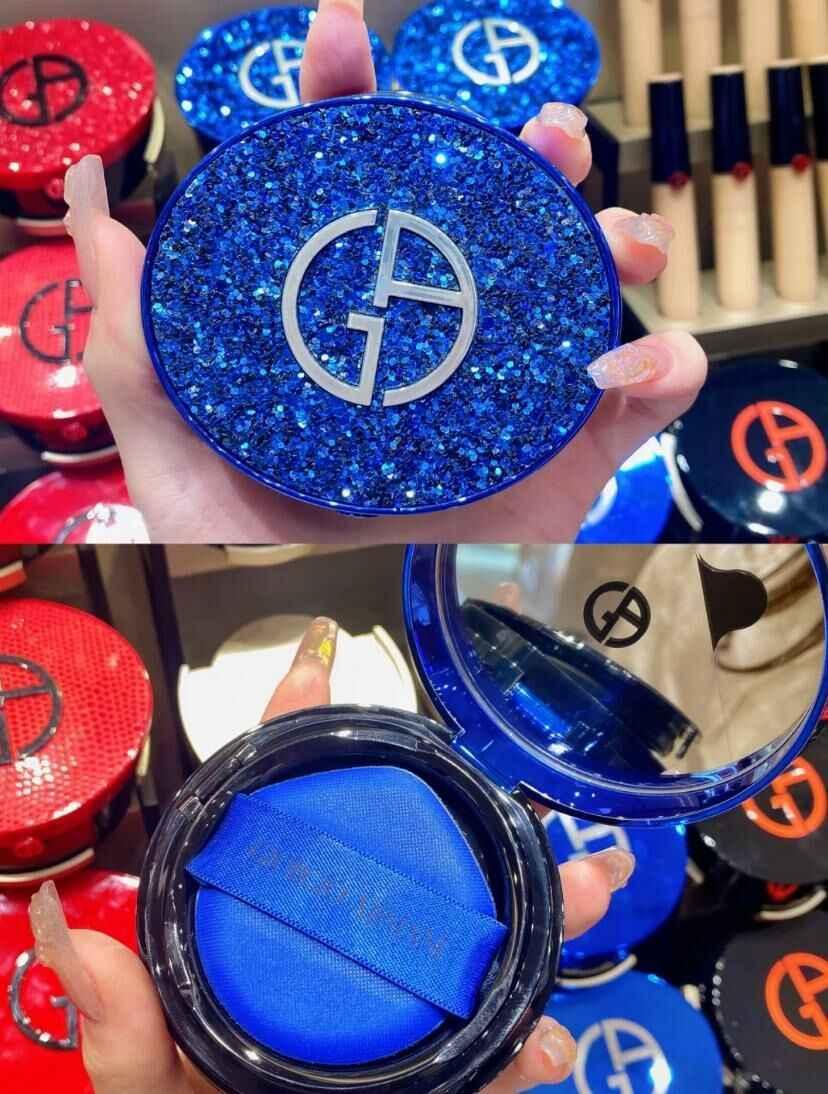 Giorgio Armani 大師藍氣墊造型輕墊粉底液/ 藍色氣墊 (免稅貨) - HLY & CHOCCICO