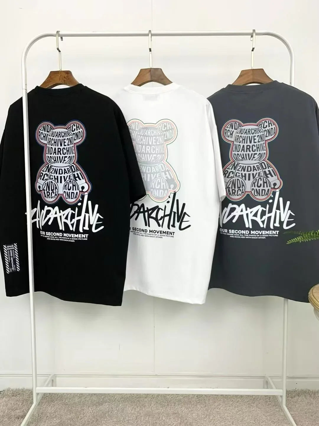 韓國直送🇰🇷 2ND ARCHIVE Lettering 3M Bear T-shirt - 3 Color - HLY & CHOCCICO
