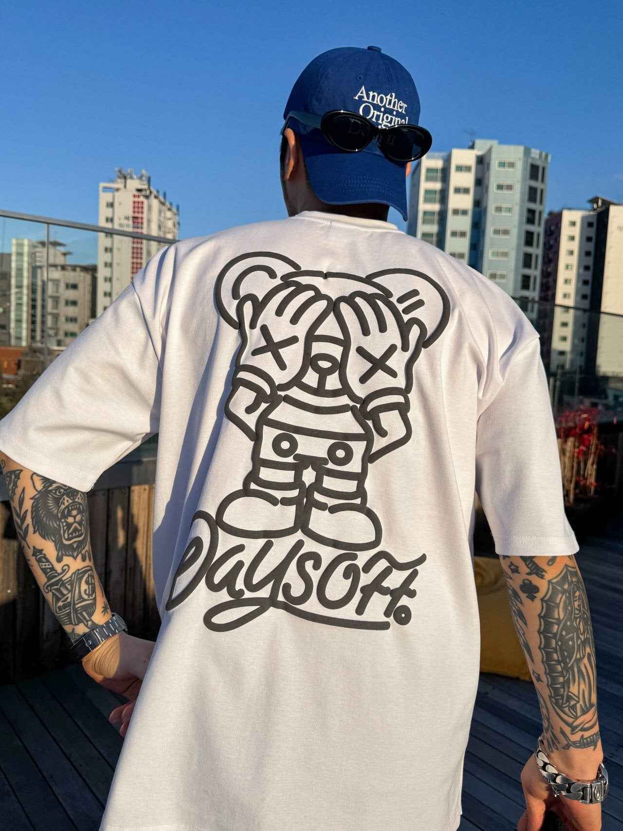 韓國直送 PLUS 82 HIYA Peekaboo Foam Short Sleeve