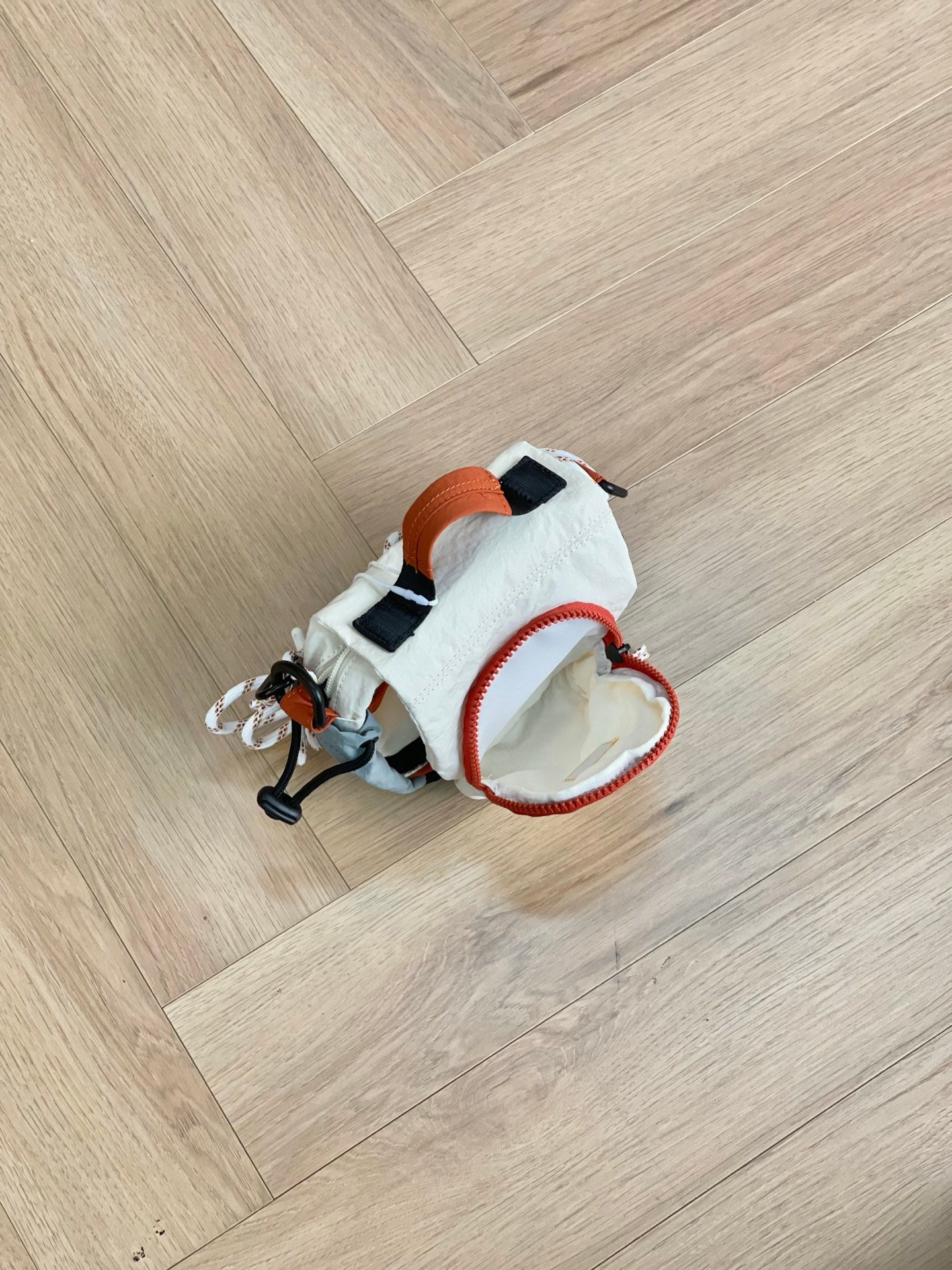 Kodak Camera Crossbody Bag - HLY & CHOCCICO