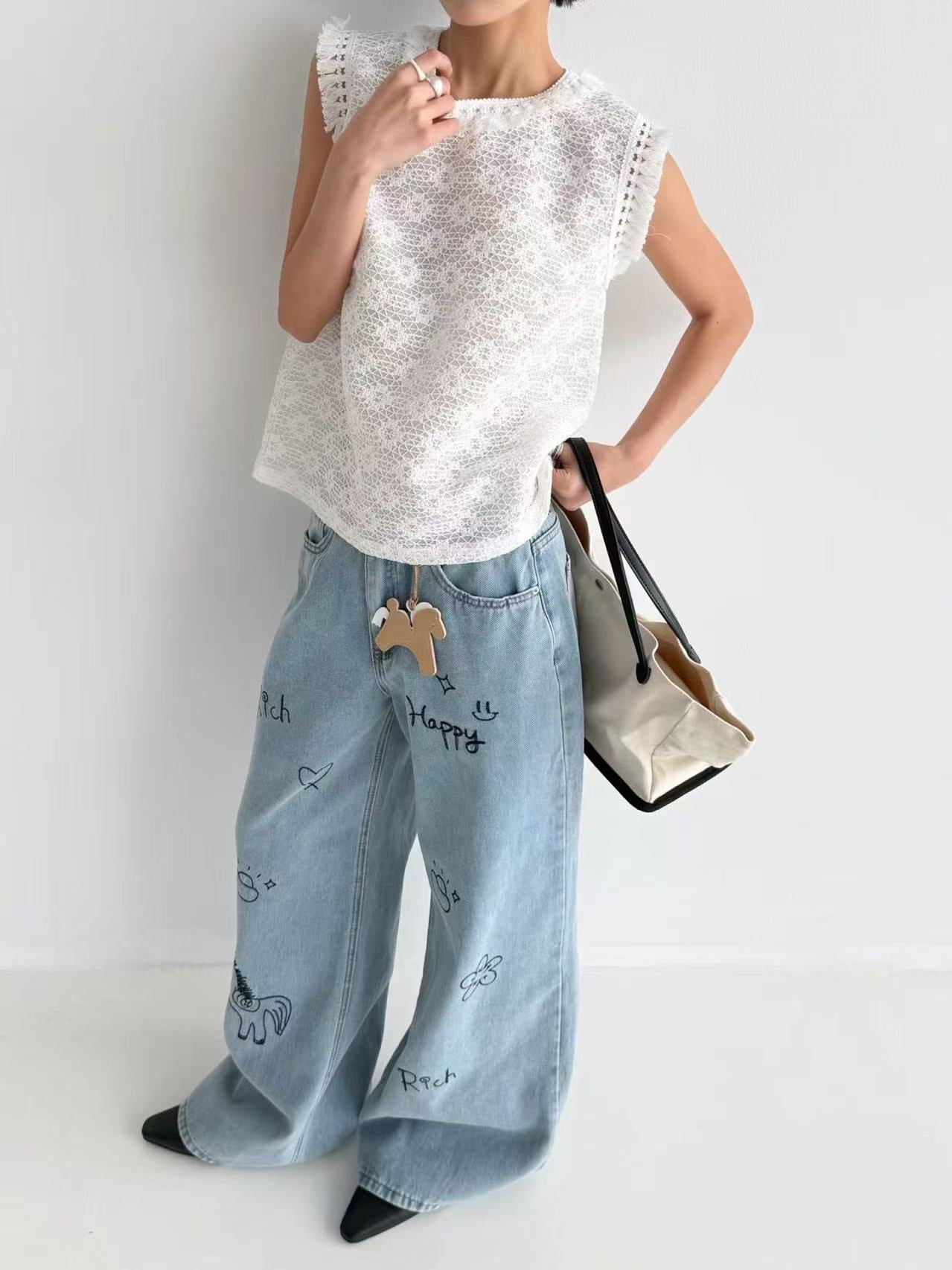 韓國直送Lace Trim Sleeveless Top - HLY & CHOCCICO